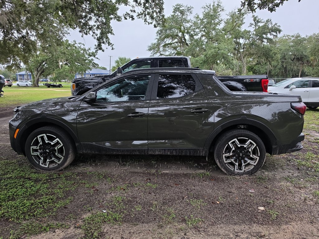 Certified 2025 Hyundai Santa Cruz Limited AWD/4WD image 6
