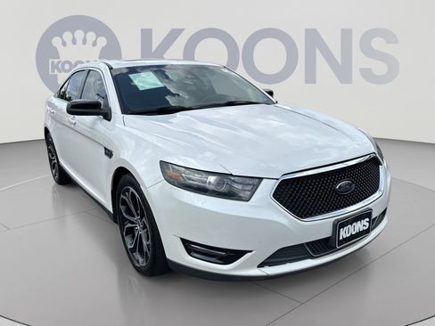 Used 2018 Ford Taurus SHO AWD/4WD image 2