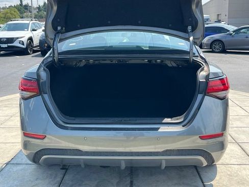 Used 2025 Nissan Sentra SV FWD image 12