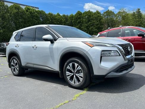 Certified 2021 Nissan Rogue SV AWD/4WD image 1