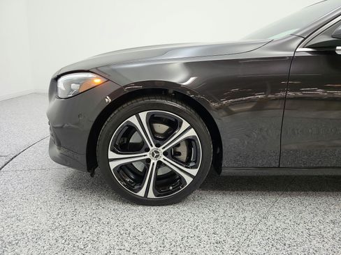 Used 2024 Mercedes-Benz C 300 Sedan image 30