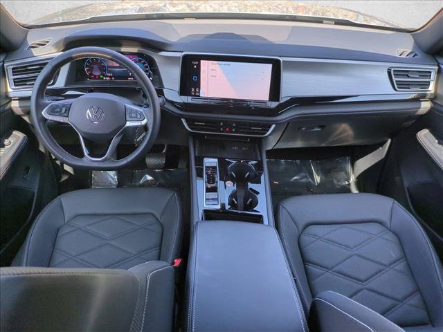 Used 2026 Volkswagen Atlas Cross Sport SE FWD image 16