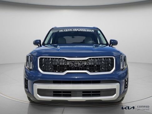 Certified 2024 Kia Telluride EX w/ EX Captain's Chair Package image 4