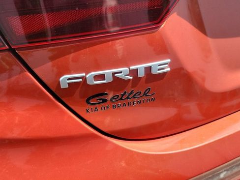 Used 2023 Kia Forte LXS FWD image 11