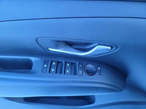 New 2026 Hyundai Tucson Blue SE image 11