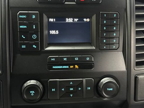 Used 2019 Ford F150 XL w/ Equipment Group 101A Mid AWD/4WD image 17