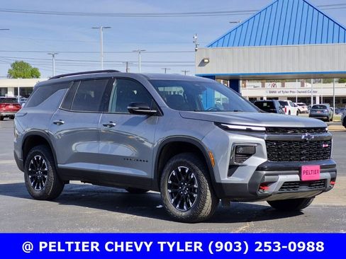 Used 2024 Chevrolet Traverse Z71 w/ LPO, Floor Liner Package image 1