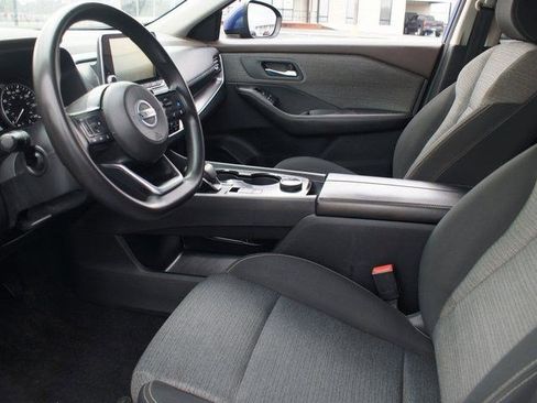 Used 2021 Nissan Rogue SV image 12