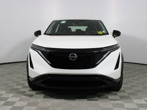 Used 2024 Nissan Ariya FWD image 2