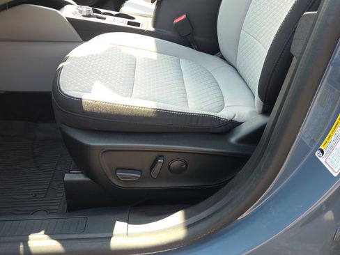 Used 2023 Ford Escape Active w/ Tech Pack #2 AWD/4WD image 17