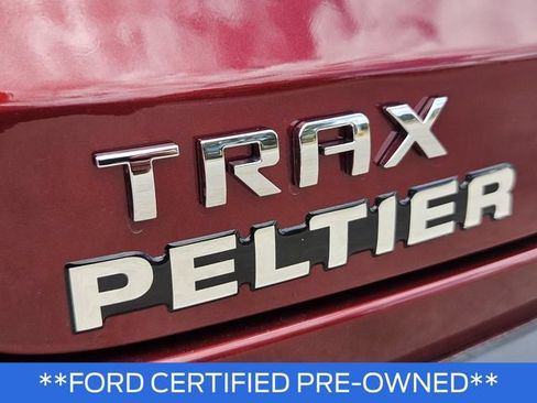 Used 2024 Chevrolet Trax LS w/ LS Convenience Package FWD image 8