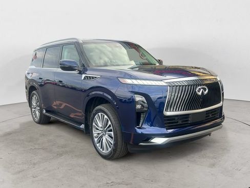 Certified 2025 INFINITI QX80 Luxe AWD/4WD image 7