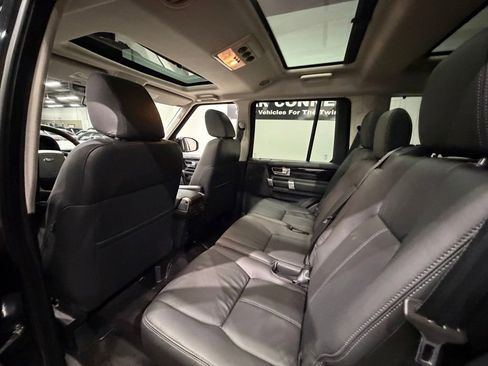 Used 2016 Land Rover LR4 HSE LUX AWD/4WD image 30