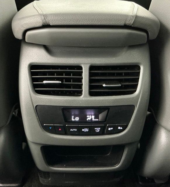 Used 2016 Acura MDX w/ Technology Package FWD image 22