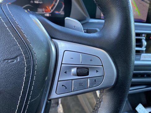 Used 2020 BMW X7 xDrive40i w/ Cold Weather Package image 16