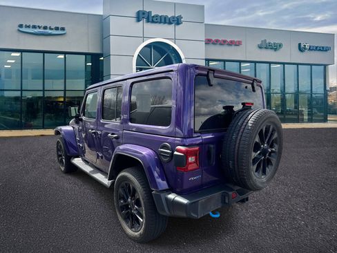 Used 2023 Jeep Wrangler Unlimited Sahara w/ Cold Weather Group image 3