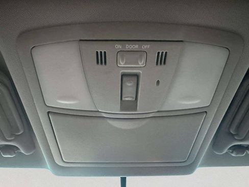 Used 2011 INFINITI G37 x w/ Sport Appearance Package image 33