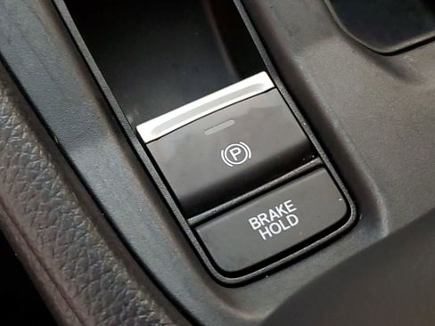 Certified 2025 Honda Accord SE image 32