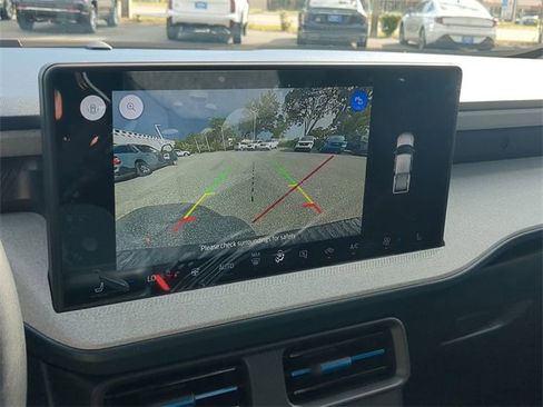 New 2025 Ford Maverick XLT w/ XLT Luxury Package image 10