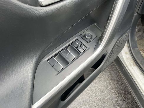 Used 2019 Toyota RAV4 XSE image 27