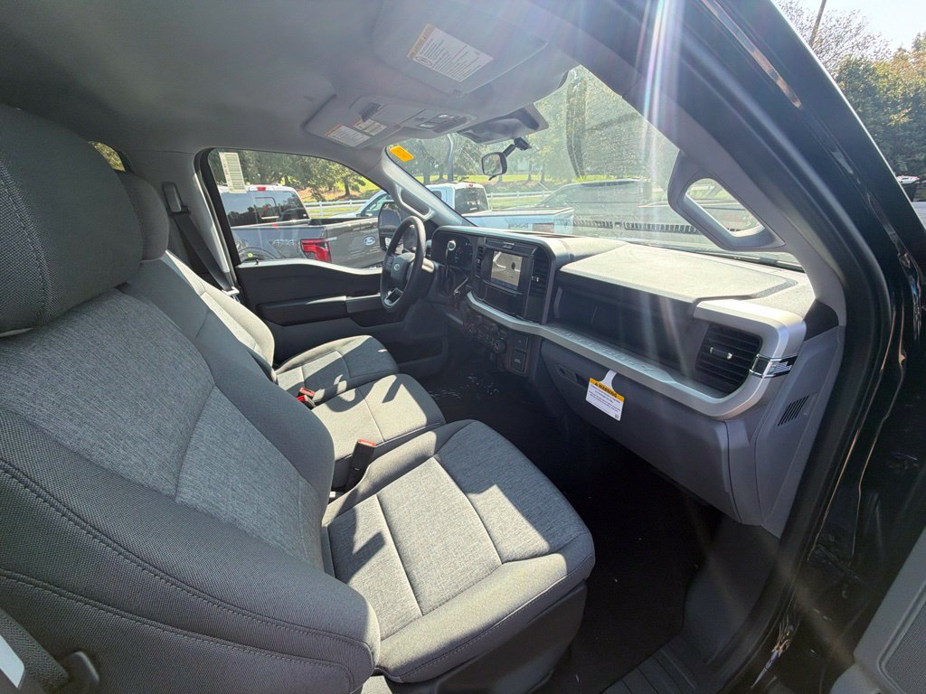 New 2026 Ford F250 XL w/ STX Appearance Package AWD/4WD image 11