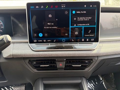 New 2026 Volkswagen Tiguan S AWD/4WD image 17