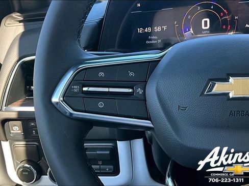 New 2026 Chevrolet Suburban Premier image 8