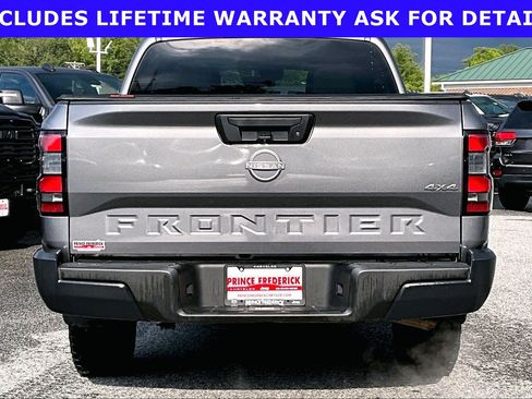 Used 2022 Nissan Frontier S AWD/4WD image 4