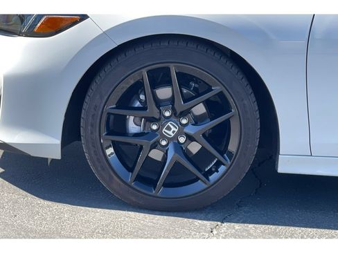 Certified 2025 Honda Civic Sport image 10