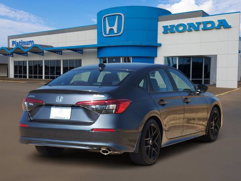 Certified 2024 Honda Civic Sport image 4