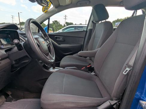 Used 2016 Chevrolet Trax LS FWD image 10