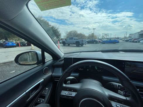 Used 2025 Hyundai Sonata SEL image 32