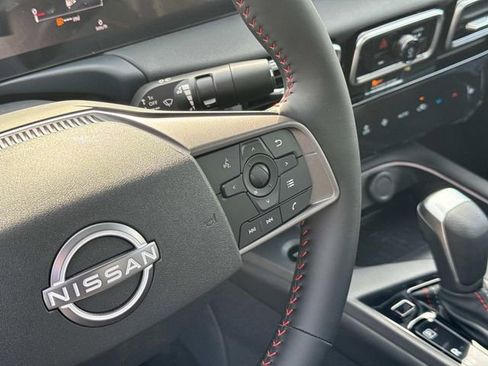 New 2026 Nissan Sentra SR w/ SR Premium Package FWD image 28