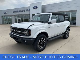 Used 2023 Ford Bronco Outer Banks AWD/4WD video 1