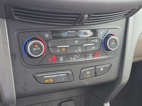Used 2019 Ford Escape SE AWD/4WD image 21