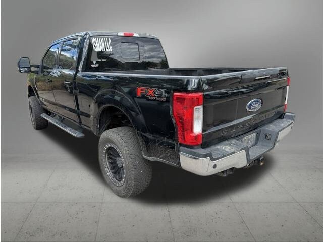Used 2017 Ford F350 Lariat w/ Lariat Ultimate Package AWD/4WD image 5