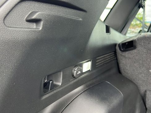 Certified 2025 Honda CR-V Sport-L image 33