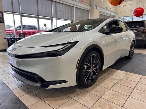 Certified 2025 Toyota Prius Limited image 7