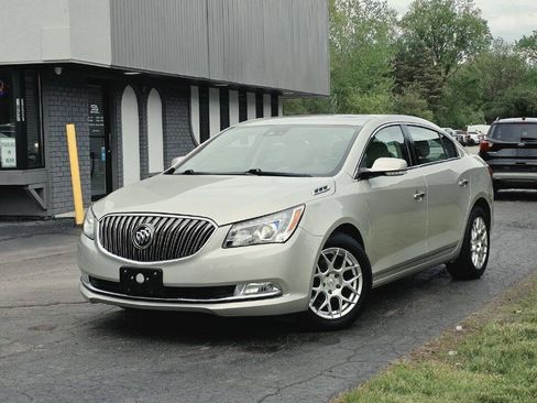 Used 2015 Buick LaCrosse Leather FWD image 2