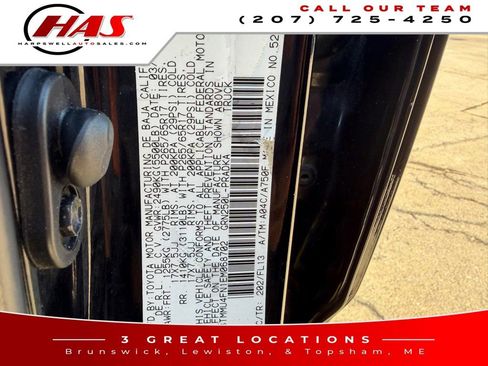 Used 2014 Toyota Tacoma 4x4 Double Cab w/ TRD Sport Package image 16