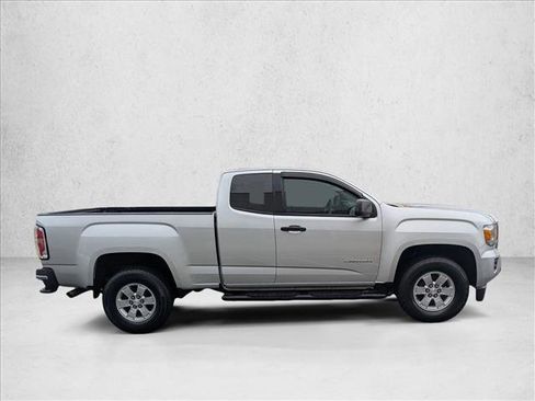 Used 2018 GMC Canyon W/T w/ Convenience Package image 4