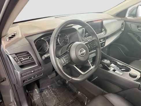 Used 2023 Nissan Rogue SV w/ SV Premium B Package AWD/4WD image 11