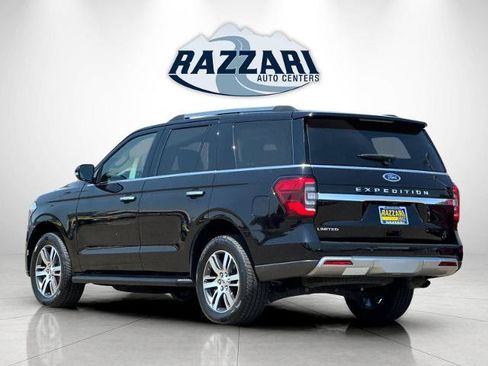 Certified 2024 Ford Expedition Limited RWD image 5