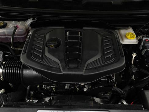 Used 2024 Jeep Wagoneer Series II image 37