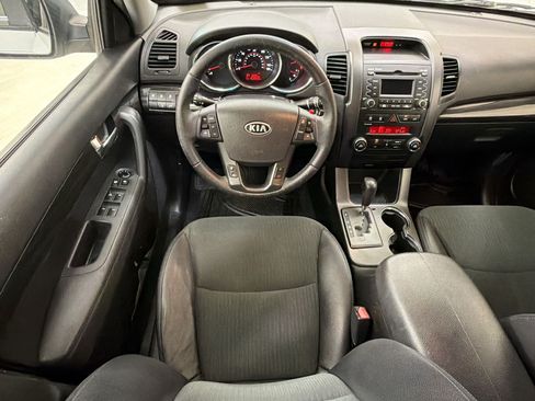 Used 2011 Kia Sorento EX FWD image 31
