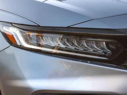 Used 2021 Honda Accord Sport Special Edition image 7