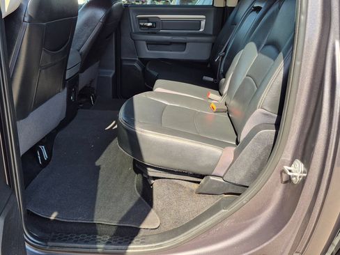 Used 2017 RAM 1500 Big Horn RWD image 25