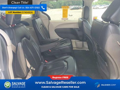 Used 2022 Chrysler Pacifica Touring-L FWD image 15