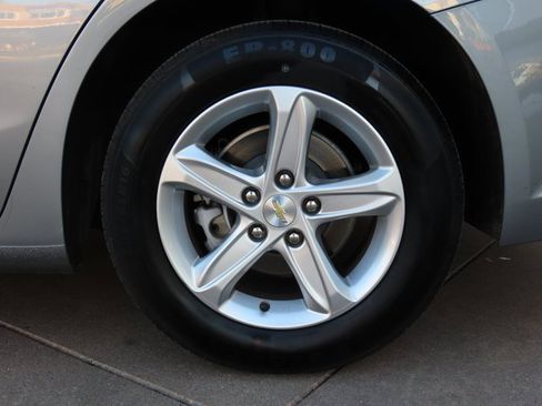 Used 2024 Chevrolet Malibu LT image 43