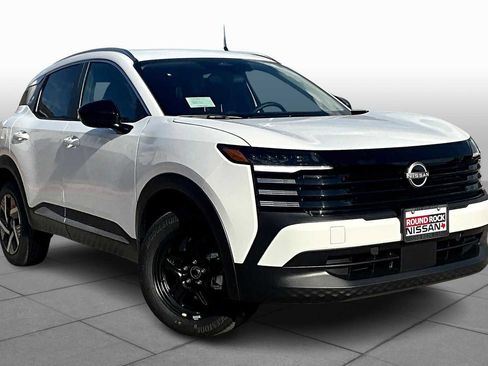 New 2026 Nissan Kicks SV image 2